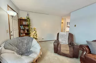 611 Evergreen St, Thief River Falls, MN 56701 - Photo 10