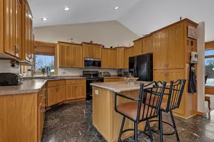 10927 287th Ave NW, Zimmerman, MN 55398 - Photo 4