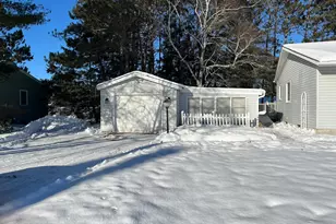 1013 Washington Ave, Cloquet, MN 55720 - Photo 2