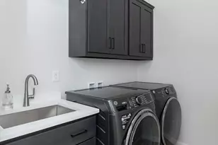 7485 15th St S, Fargo, ND 58104 - Photo 32