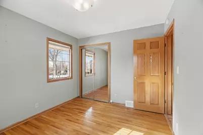 1675 3rd Street E, Saint Paul, MN 55106 - Photo 18