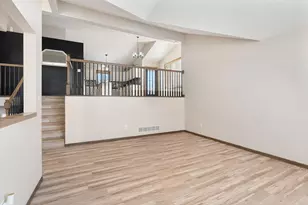 709 Greenhaven Ln NE, Owatonna, MN 55060 - Photo 8