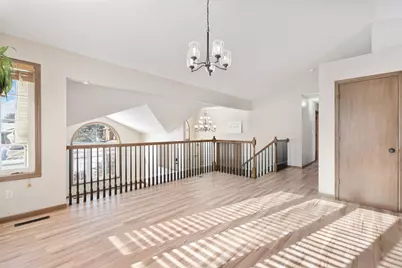 709 Greenhaven Lane NE, Owatonna, MN 55060 - Photo 12