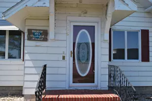 119 S James St, Fairmont, MN 56031 - Photo 4