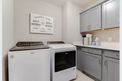 1729 Oak Creek Pass, Chaska, MN 55318 - Photo 28