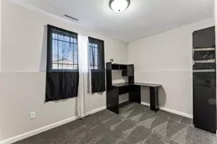 916 E Village Cir SE, Rochester, MN 55904 - Photo 26