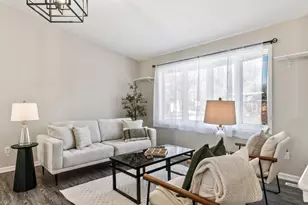 916 E Village Cir SE, Rochester, MN 55904 - Photo 6