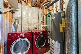 916 E Village Cir SE, Rochester, MN 55904 - Photo 28