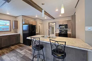 105 W Main Street W, Osakis, MN 56360 - Photo 6