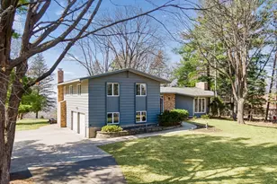 1835 Hunter Ln, Mendota Heights, MN 55118 - Photo 8