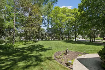 1835 Hunter Lane, Mendota Heights, MN 55118 - Photo 4