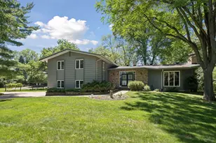 1835 Hunter Ln, Mendota Heights, MN 55118 - Photo 8