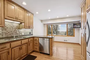1835 Hunter Ln, Mendota Heights, MN 55118 - Photo 22