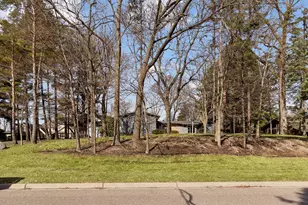 1835 Hunter Ln, Mendota Heights, MN 55118 - Photo 4
