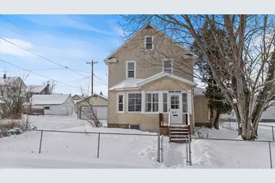 217 3rd Avenue NW, Chisholm, MN 55719 - Photo 1