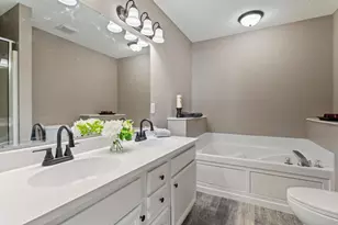 8826 92nd St S, Cottage Grove, MN 55016 - Photo 12