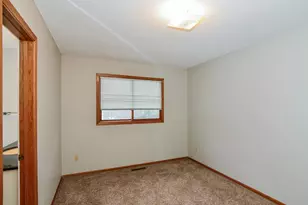 2525 14th Ave NW, New Brighton, MN 55112 - Photo 6