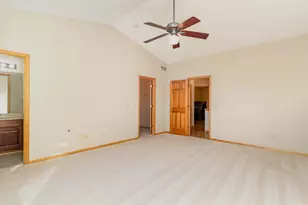 9062 Archer Ln N, Maple Grove, MN 55311 - Photo 8