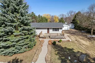 415 6th Street SW, Cokato, MN 55321 - Photo 2