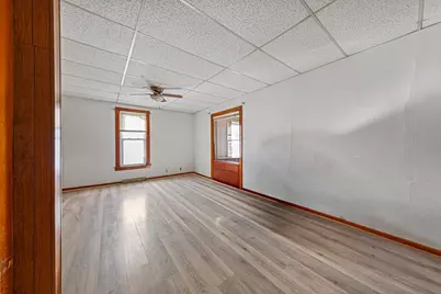 604 Ulstad Avenue, Albert Lea, MN 56007 - Photo 10