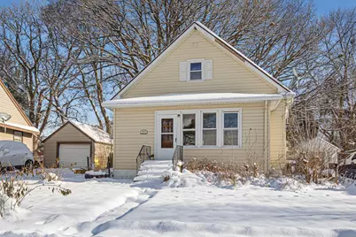 604 Ulstad Avenue, Albert Lea, MN 56007 - Photo 4