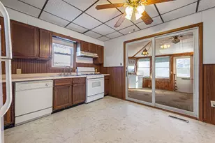 604 Ulstad Ave, Albert Lea, MN 56007 - Photo 12