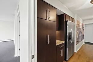 3412 Oak Ridge Rd, Minnetonka, MN 55305 - Photo 4