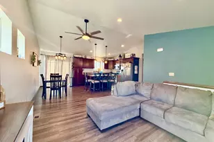 1727 Grand Ave, Worthington, MN 56187 - Photo 10