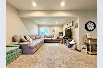 1727 Grand Avenue, Worthington, MN 56187 - Photo 24