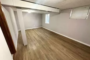 9030 Oakland Ave S, Bloomington, MN 55420 - Photo 20