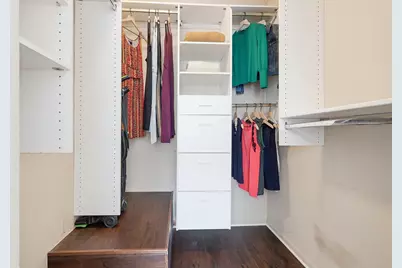 18071 Settlers Way, Eden Prairie, MN 55347 - Photo 10