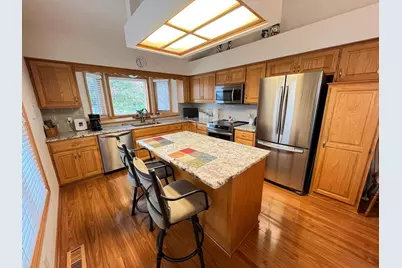 14326 Peninsula Point Drive, Savage, MN 55378 - Photo 2