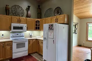 37807 Loon Dr, Cohasset, MN 55721 - Photo 10