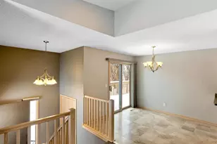 7245 Woodstock Curv, Bloomington, MN 55438 - Photo 4