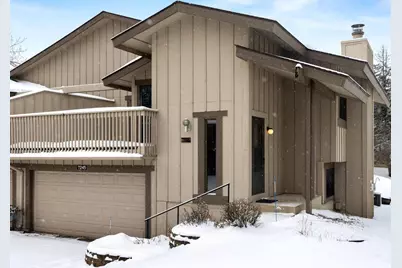 7245 Woodstock Curve, Bloomington, MN 55438 - Photo 2