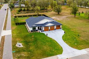 302 Shortcut Ln SW, Bemidji, MN 56601 - Photo 1