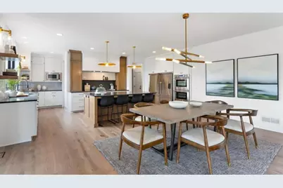 9201 Timberland Trail, Eden Prairie, MN 55347 - Photo 8