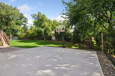 6217 Virginia Avenue S, Edina, MN 55424 - Photo 4