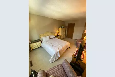 1060 Pond View Court, Vadnais Heights, MN 55127 - Photo 18