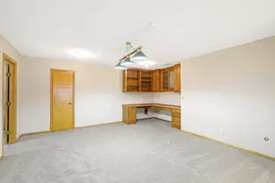 150 Wedgewood Dr, Mahtomedi, MN 55115 - Photo 54