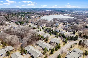 150 Wedgewood Dr, Mahtomedi, MN 55115 - Photo 80