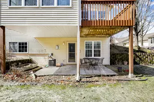 150 Wedgewood Dr, Mahtomedi, MN 55115 - Photo 50