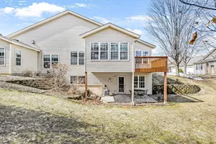 150 Wedgewood Dr, Mahtomedi, MN 55115 - Photo 90