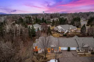 150 Wedgewood Dr, Mahtomedi, MN 55115 - Photo 70