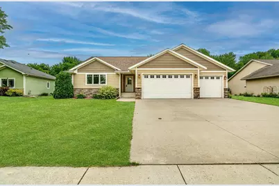225 Pinehurst Drive, Mankato, MN 56001 - Photo 10