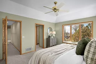 7628 Auto Club Cir, Bloomington, MN 55438 - Photo 20