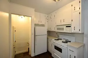 212 W 3rd St, Zumbrota, MN 55992 - Photo 10