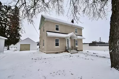 212 W 3rd Street, Zumbrota, MN 55992 - Photo 2