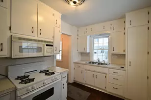 212 W 3rd St, Zumbrota, MN 55992 - Photo 6