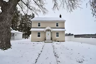 212 W 3rd St, Zumbrota, MN 55992 - Photo 1